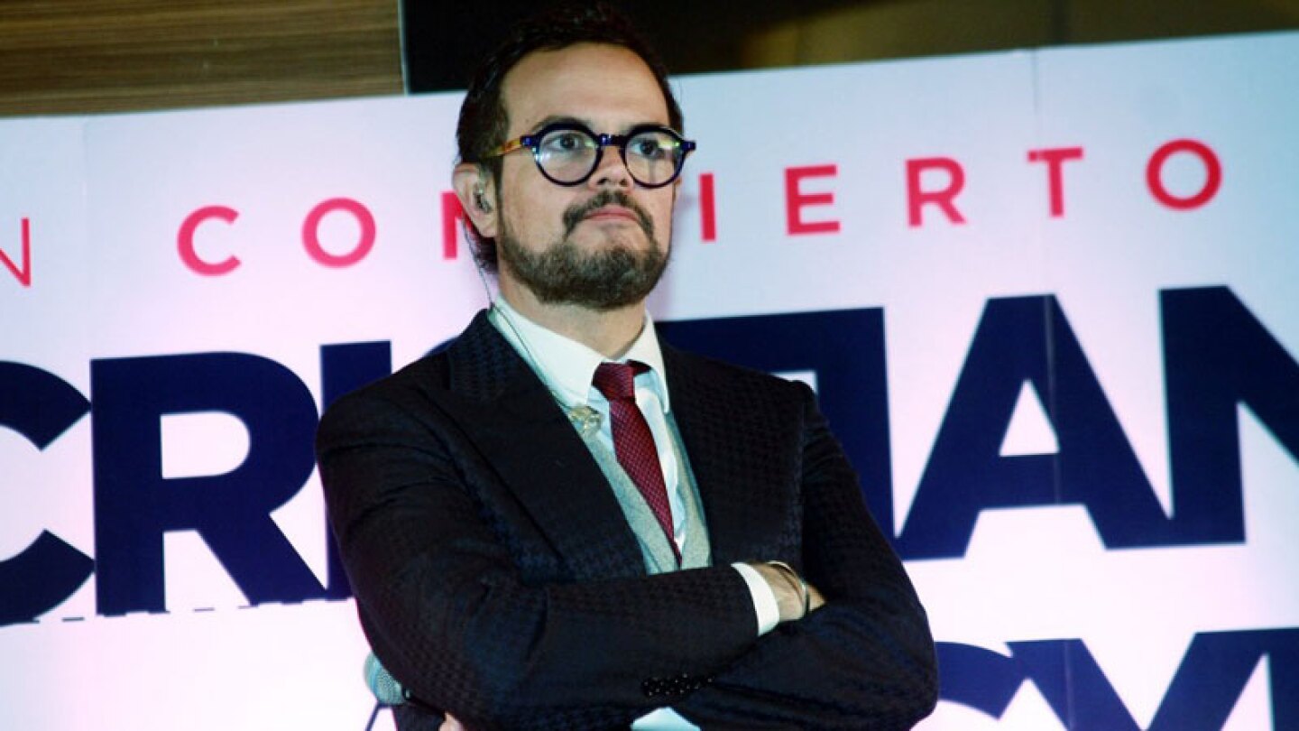 Aleks Syntek habló sobre su matrimonio después de la polémica en la que estuvo envuelto.