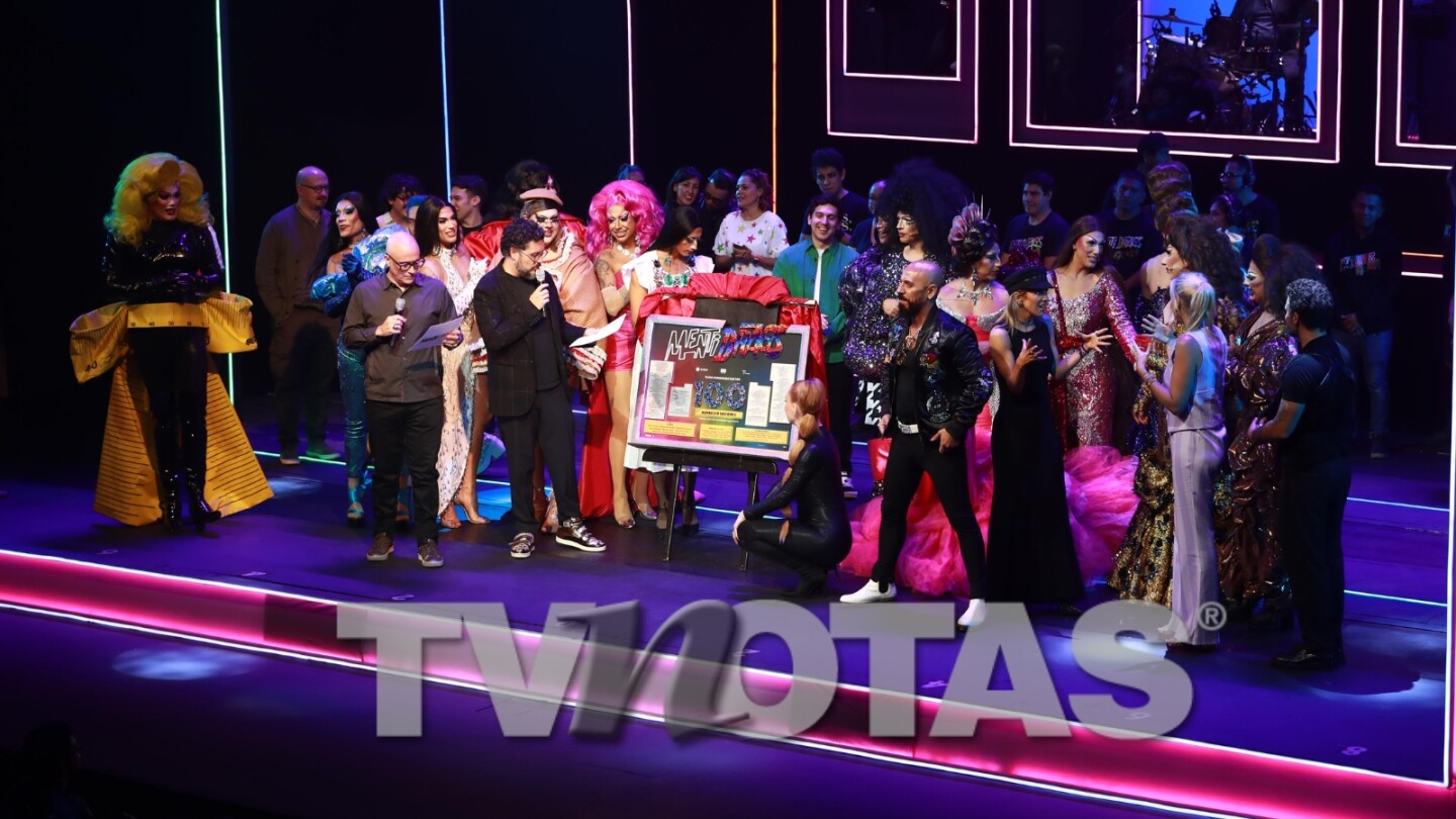 Mentidragas fesjeta un año en cartelera