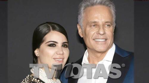 Alexis Ayala le llevó serenata a Cinthia Aparicio