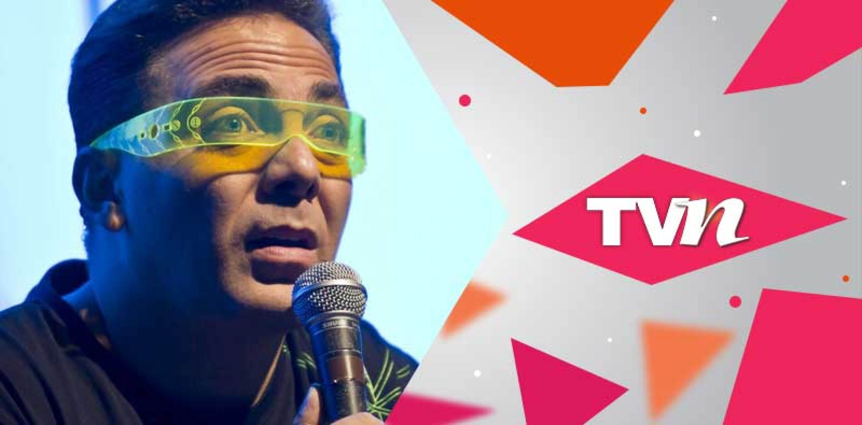 El hijo de Verónica Castro se presentó en el cierre del desfile de la comunidad LGBTQ y se echó tremendo bailecito.