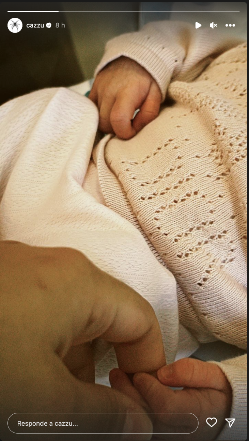 Cazzu muestra su bebé