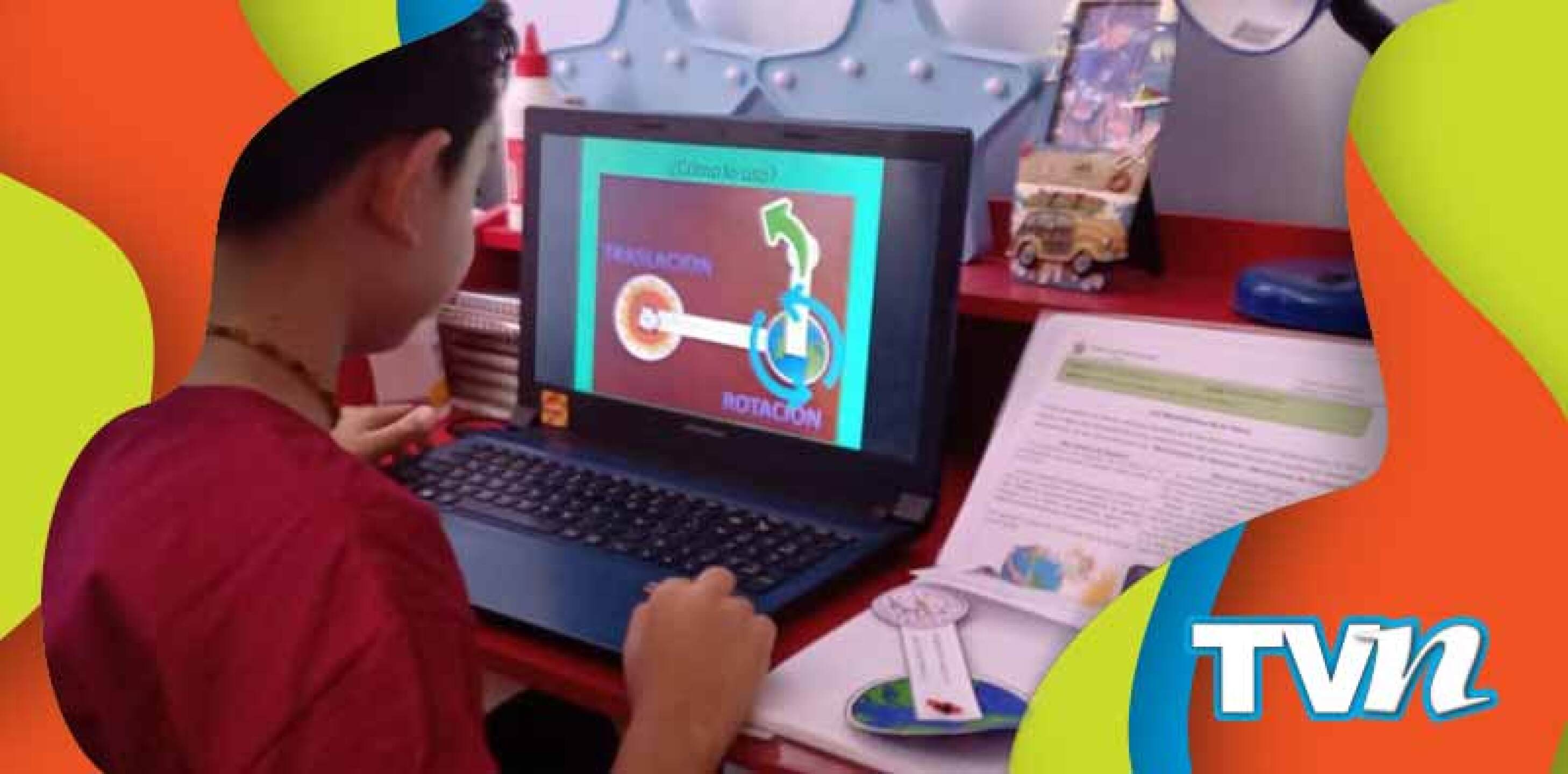 Sin duda alguna, este nuevo ciclo escolar en nuestro país inició y será muy diferente en todos los sentidos, pues además de que las clases serán en línea, y ayudándose de las plataformas digitales, los niños tendrán que buscar nuevas maneras para acoplase poco a poco a esta nueva modalidad y aprender desde casa, cosa que aún les cuesta mucho a varios de ellos.   Y es por ello que el profesor Rubén Omar Taboada, quien trabaja en las escuelas 'Francisco Pérez Ríos' y 'Nabor Carrillo Flores', de Ecatepec, Esta