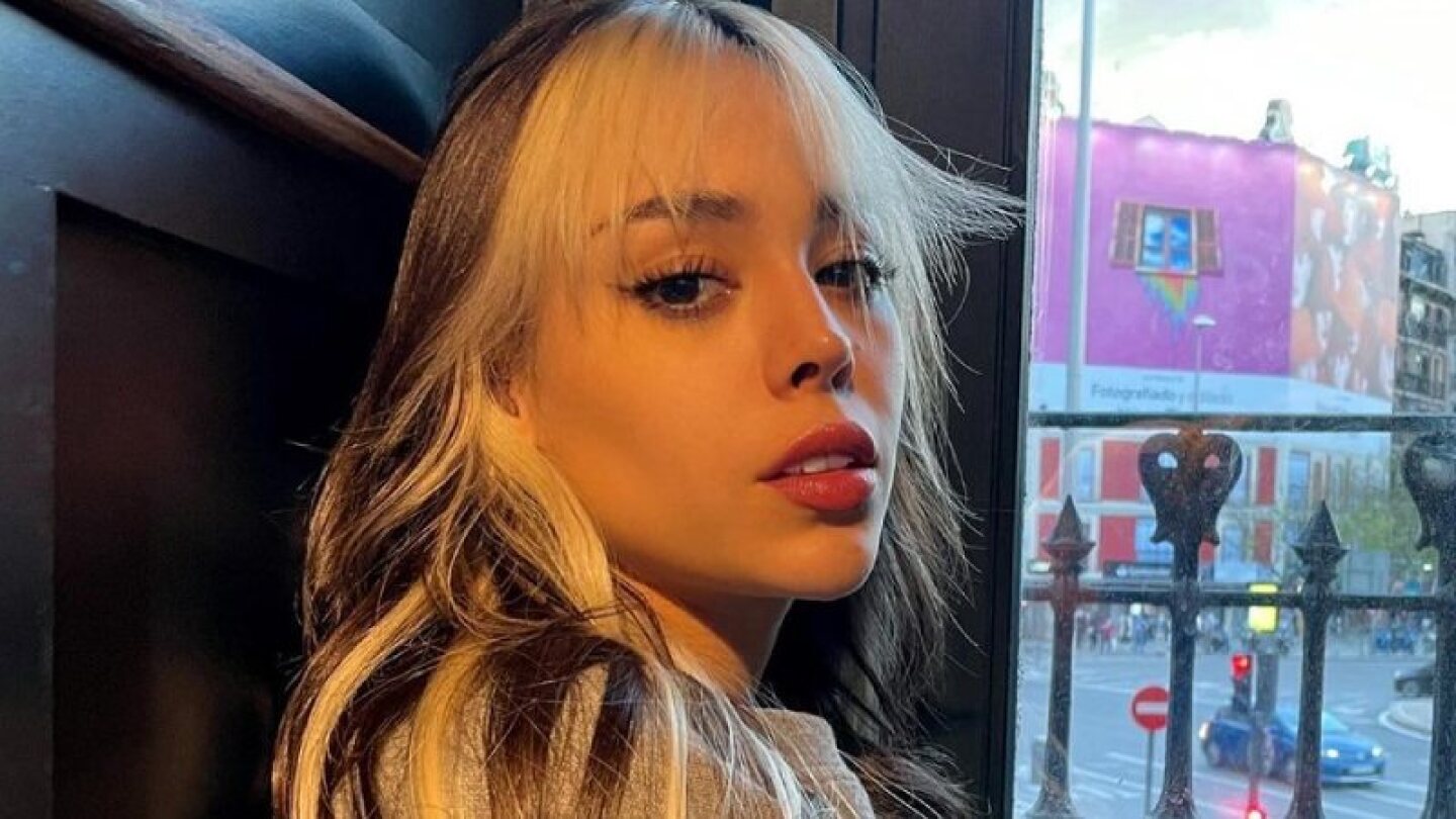 Danna Paola aclara si tiene covid-19 tras publicar foto con respirador 