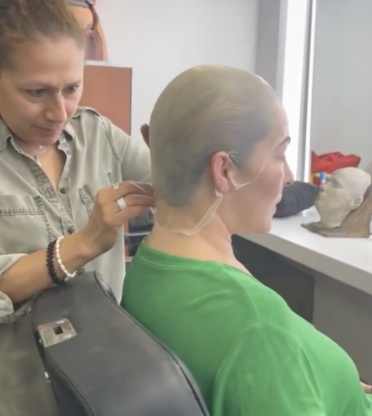 Eugenia Cauduro en maquillaje y peinado