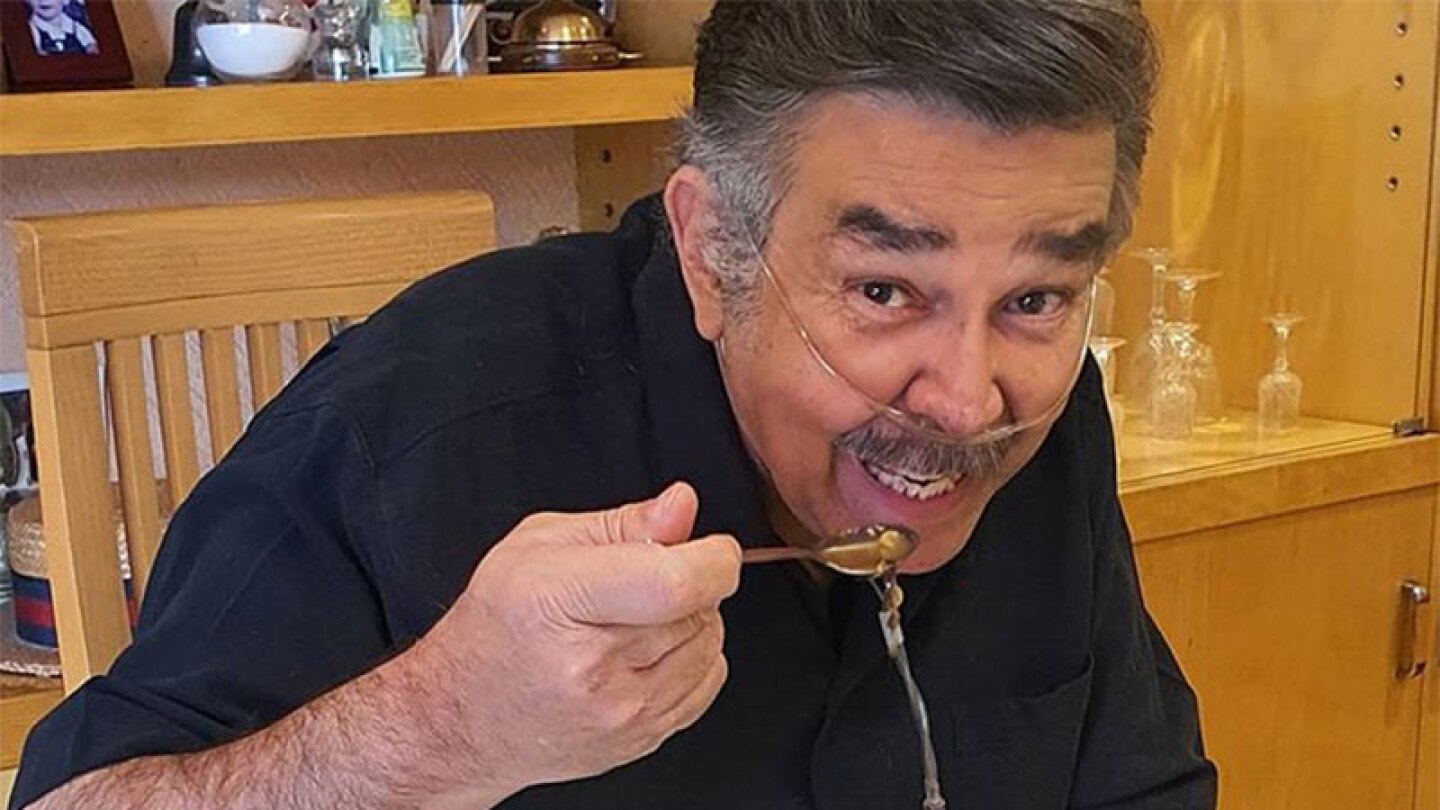 Jorge Ortiz de Pinedo vive en Acapulco.