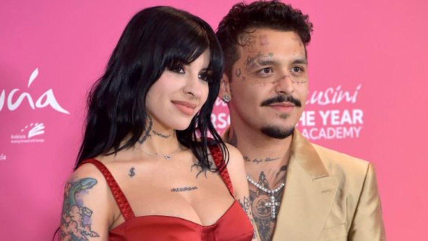 Nodal dedica romántico mensaje a Cazzu