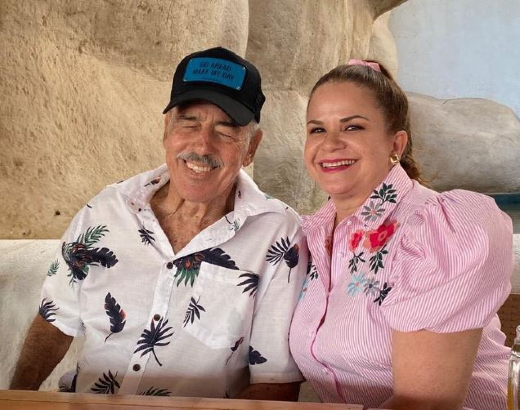 Margarita, viuda de Andrés García, dice que Luis Miguel está sufriendo la muerte del actor