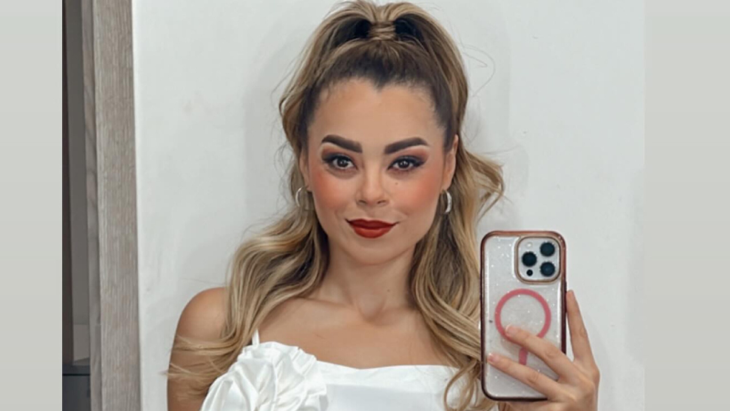 Conductora de 'Enamorándonos' aclara si fue vetada de Multimedios