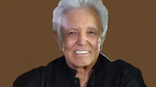 Alberto Vázquez se retira los escenarios