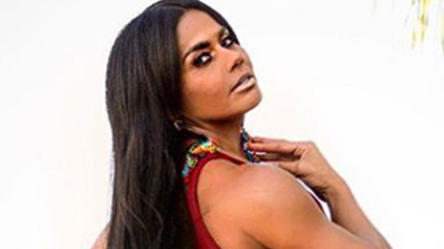 Instagram @maripilyoficial