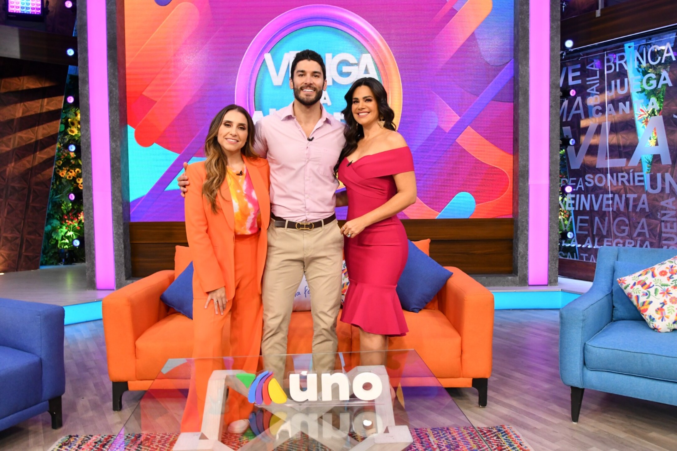 Jimena Longoria nueva conductora de Venga la Alegría y madre primeriza