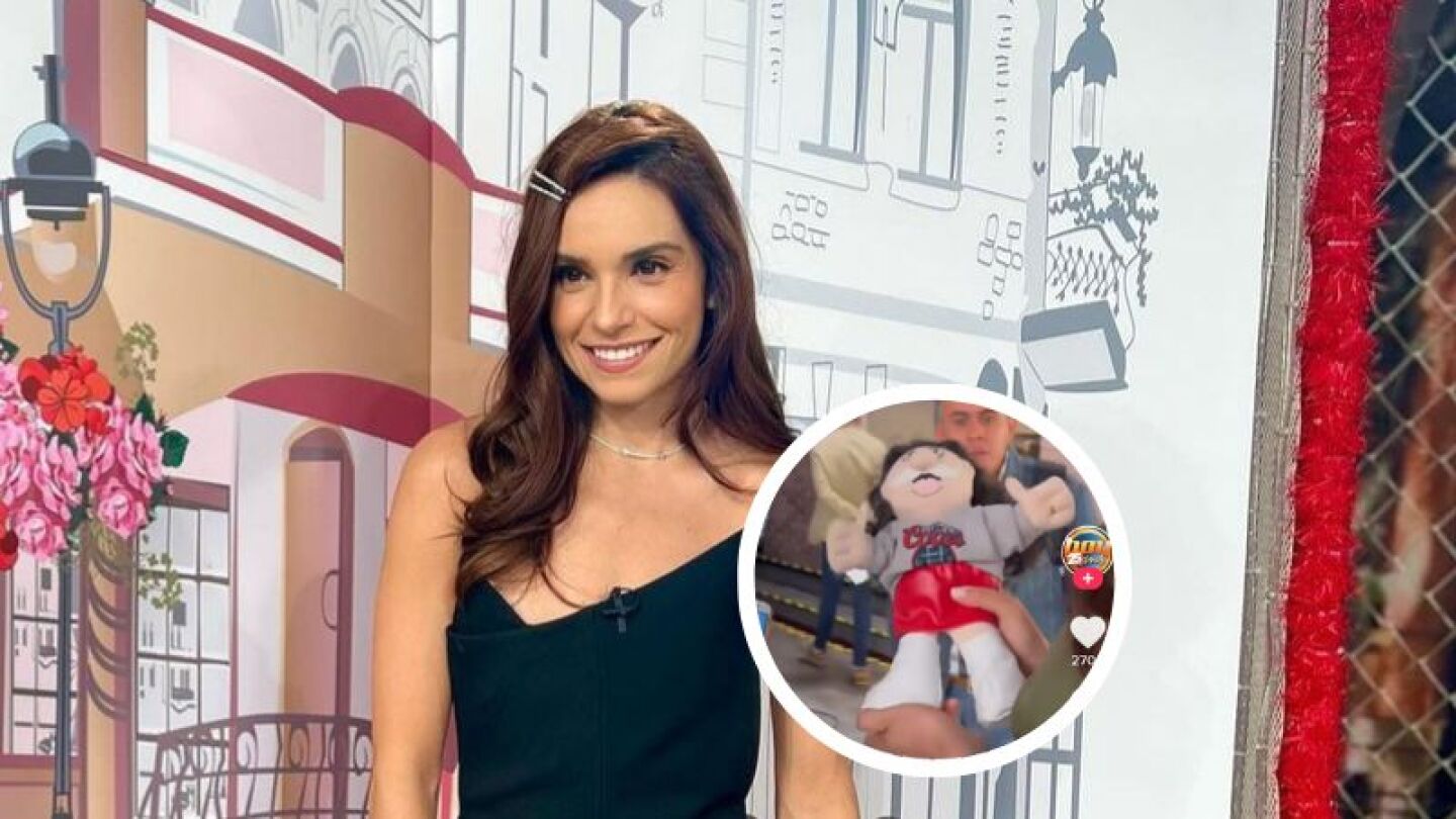 Tania Rincón queda impresionada con su peluche de Dr. Simi, que le regaló una fan