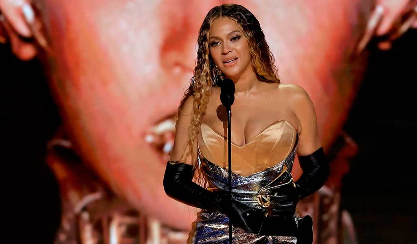 Beyoncé está de luto, muere integrante de su familia