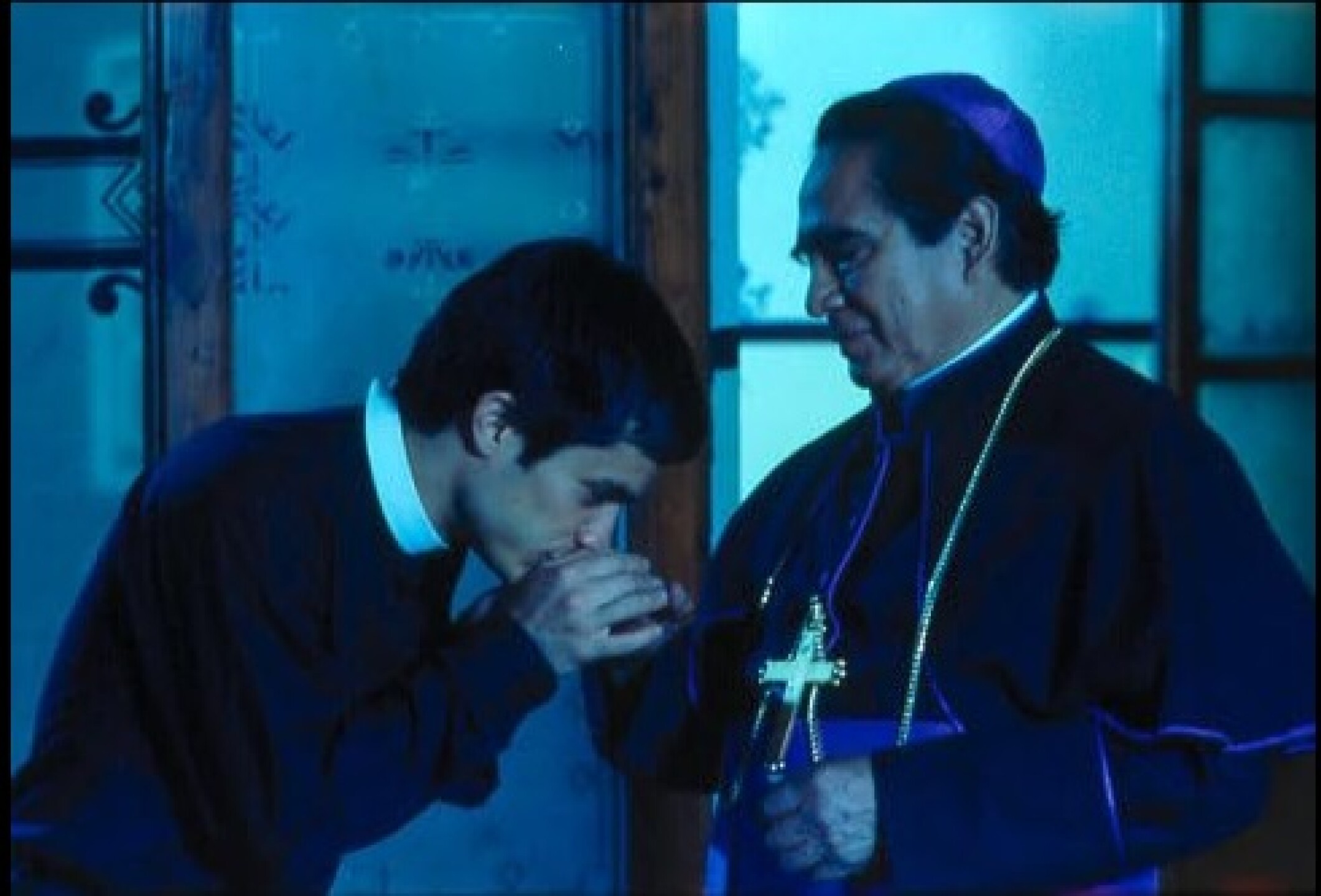 Ernesto Gomez Cruz y Gael Garcia El crimen del padre amaro.jpg