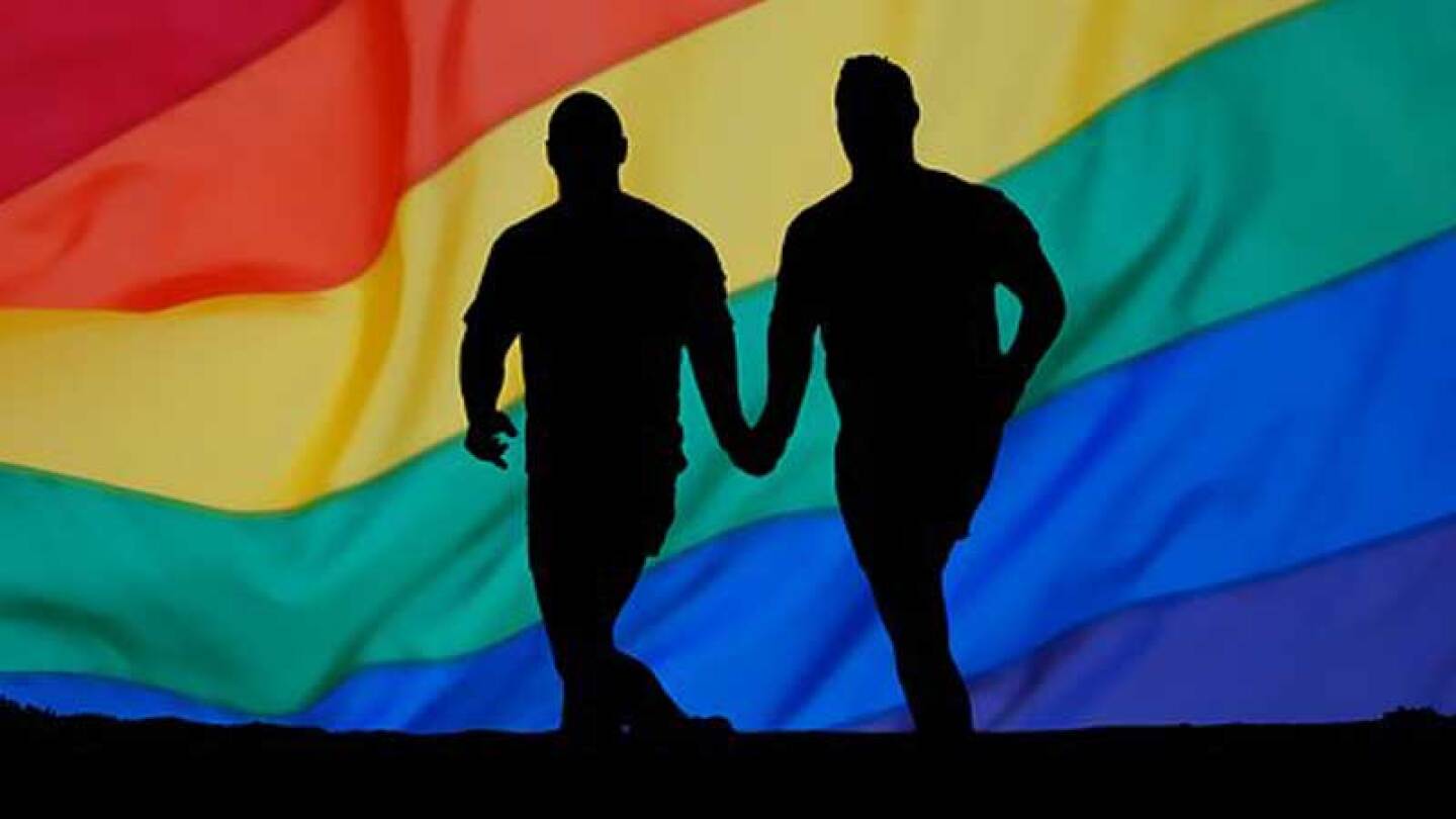 En "Mi marido tiene más familia" sí va haber beso gay.