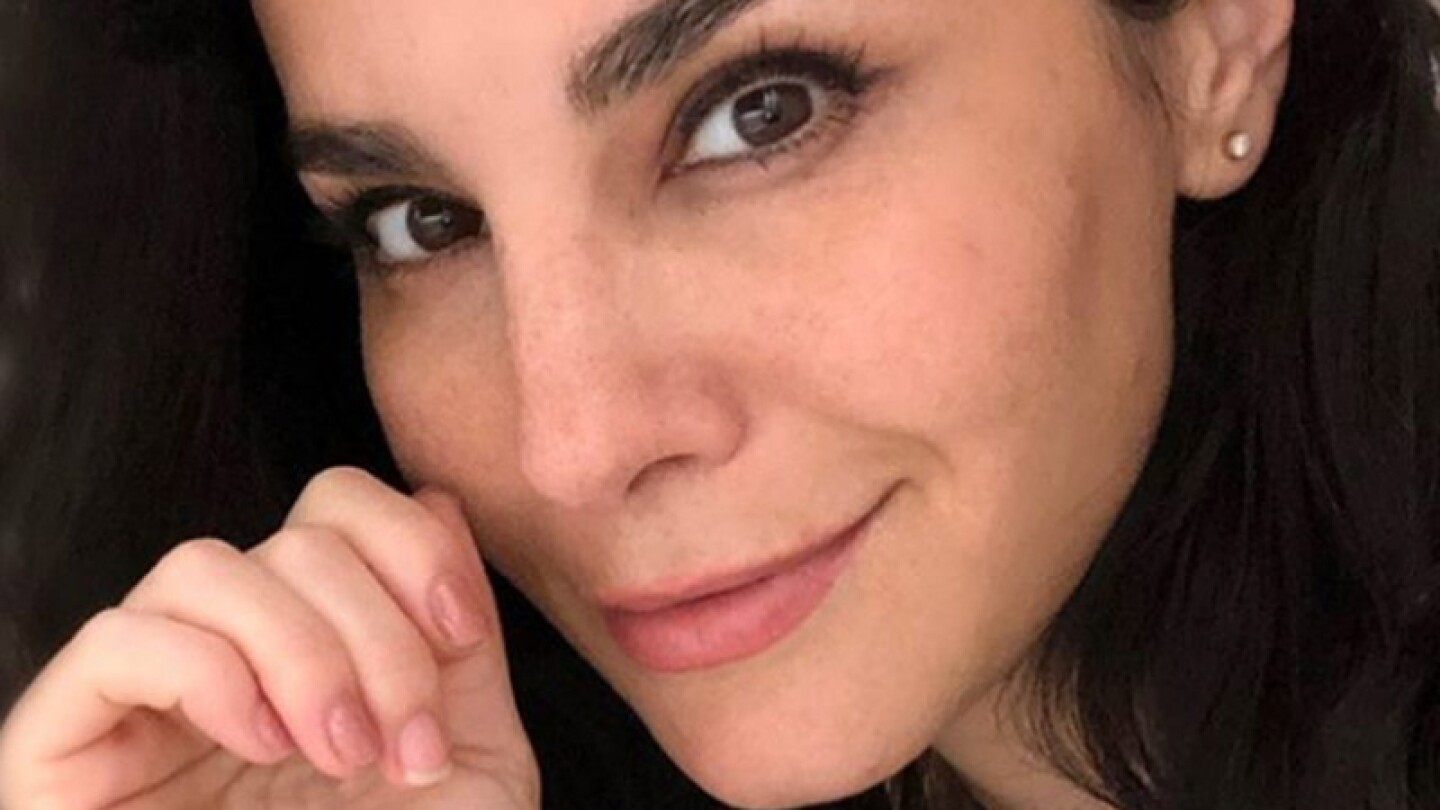 A Martha Higareda se le salió un moco frente a Keanu Reeves y Chris Evans