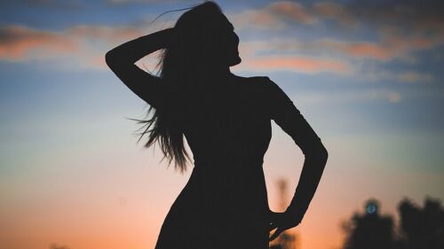 Silueta de mujer