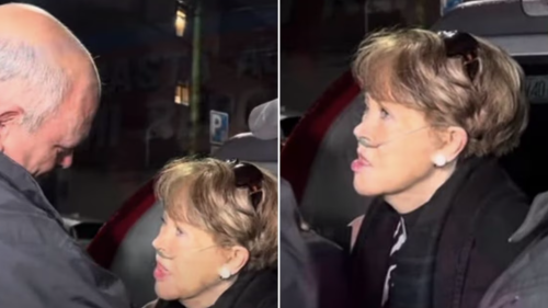 Lolita Ayala con tanque de oxígeno