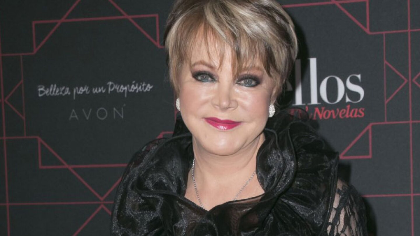 Lolita Ayala se queja del trato que le dio Televisa