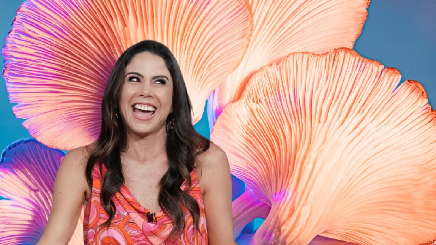 Paola Rojas y hongos alucínogenos.jpg