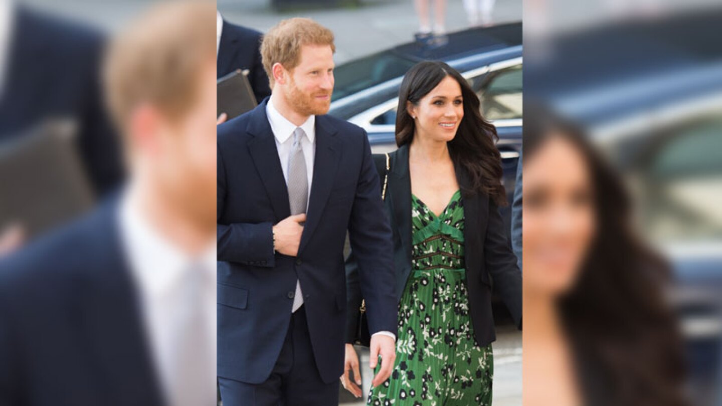 A unas horas de la boda real Meghan y Harry se mostraron muy enamorados