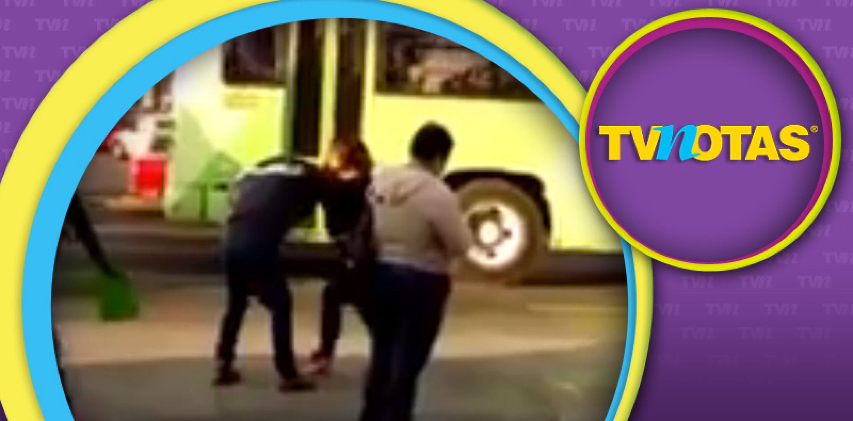 Mujeres hacen el ridículo y se pelean en la calle por el mismo hombre