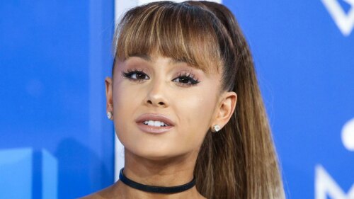 Ariana Grande enciende el escenario de Coachella junto a NSYNC.