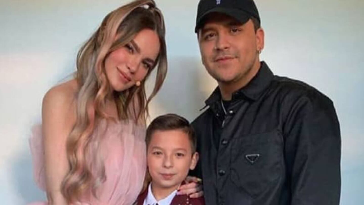 Tras estar unos meses con Belinda en España, Christian Nodal regresa a su casa