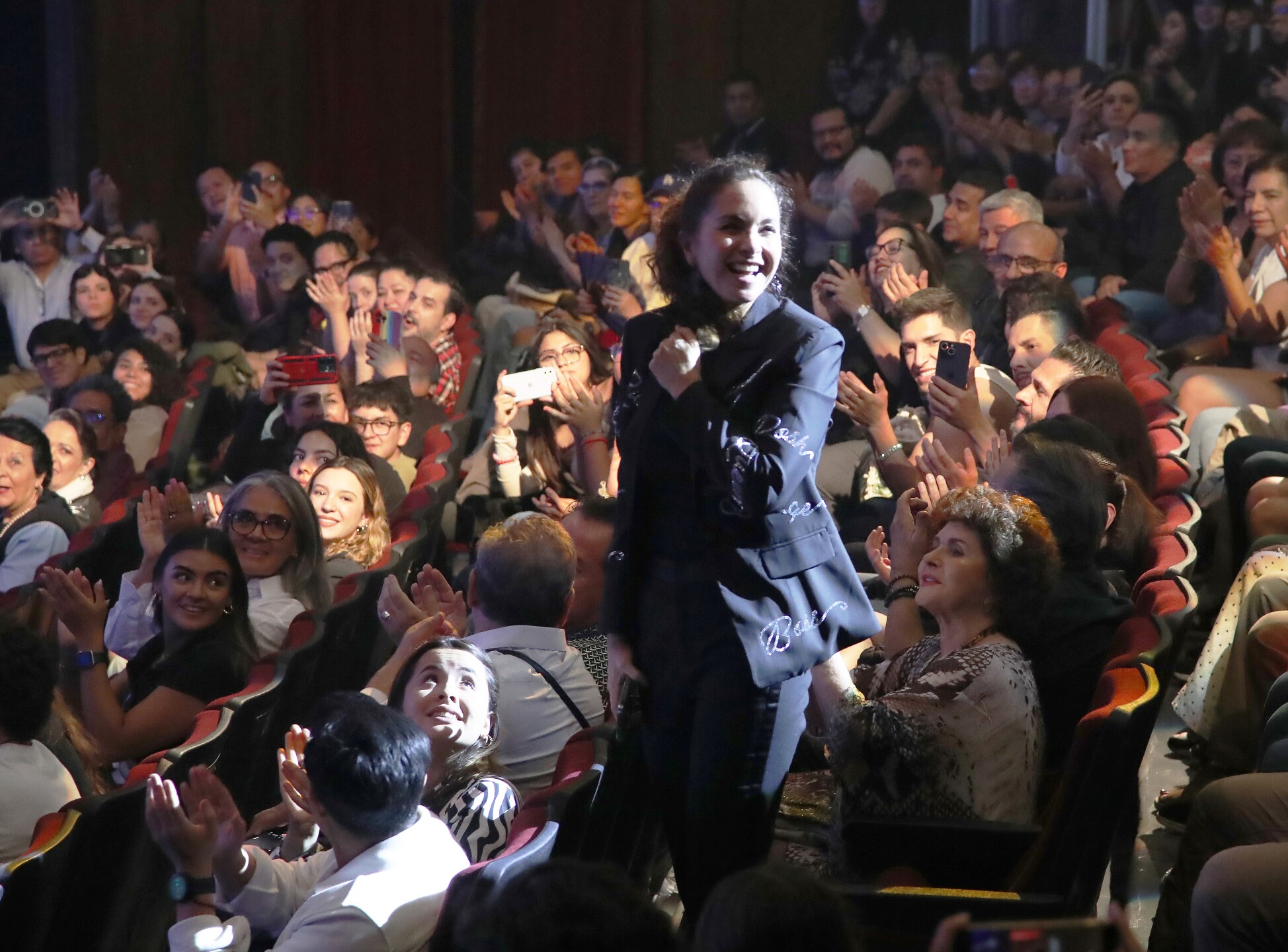 Lucero en las 200 representaciones de El mago