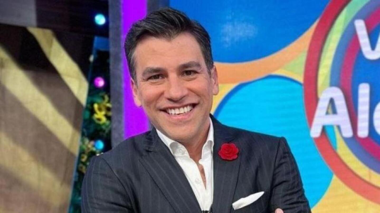 Mauricio Barcelata se fue a TV Azteca y dejó programa en Televisa