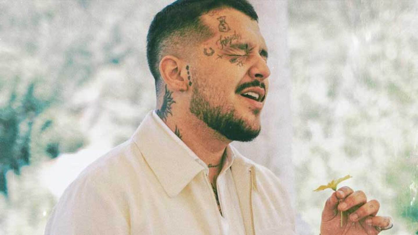 Video: Tiradera de Nodal a J Balvin, Calle 13