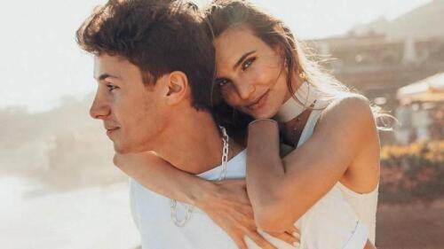 Macarena Achaga celebra sus 30 años con Juanpa Zurita