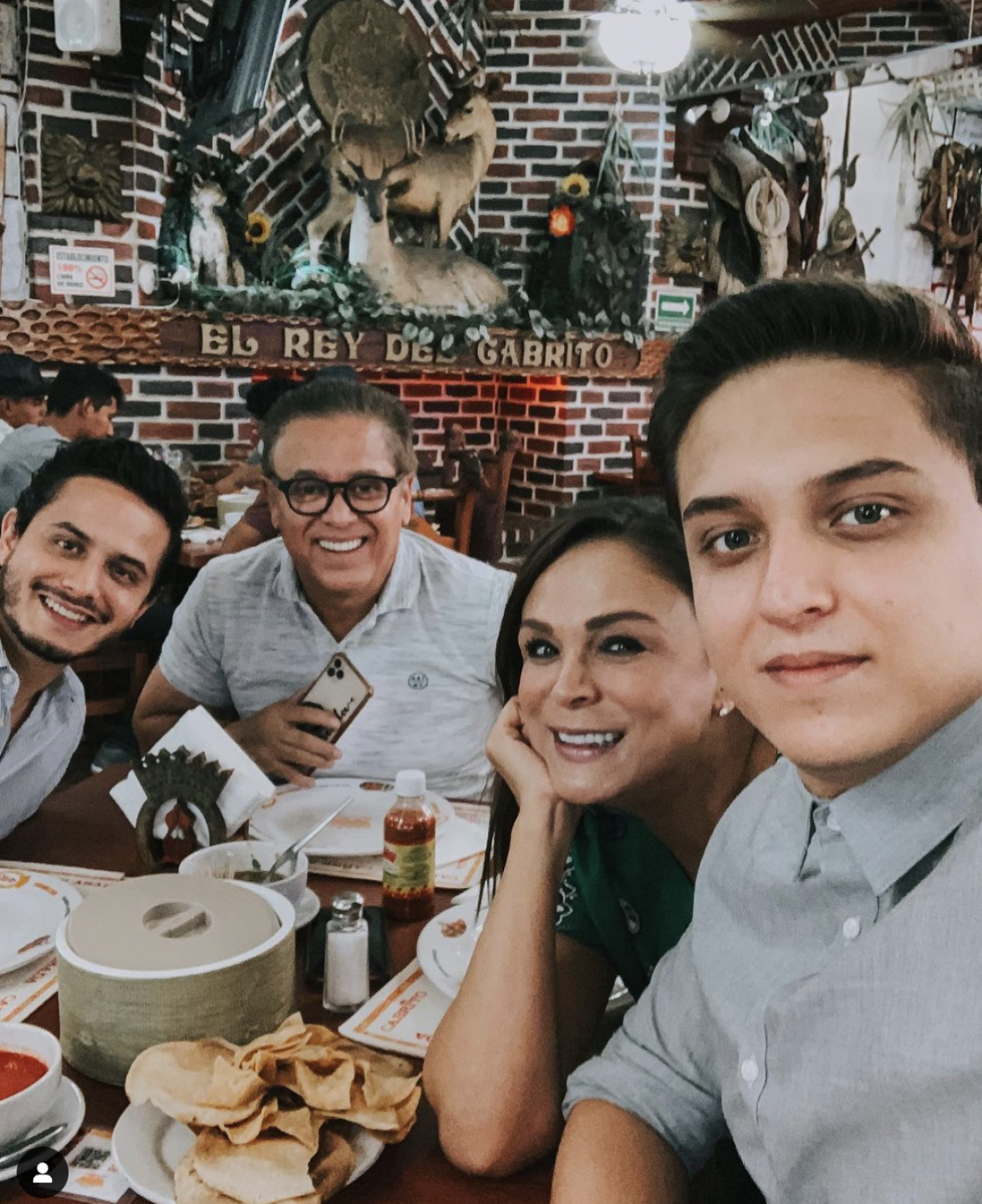 Alan Bezares, hijo de Mario y Brenda Bezares