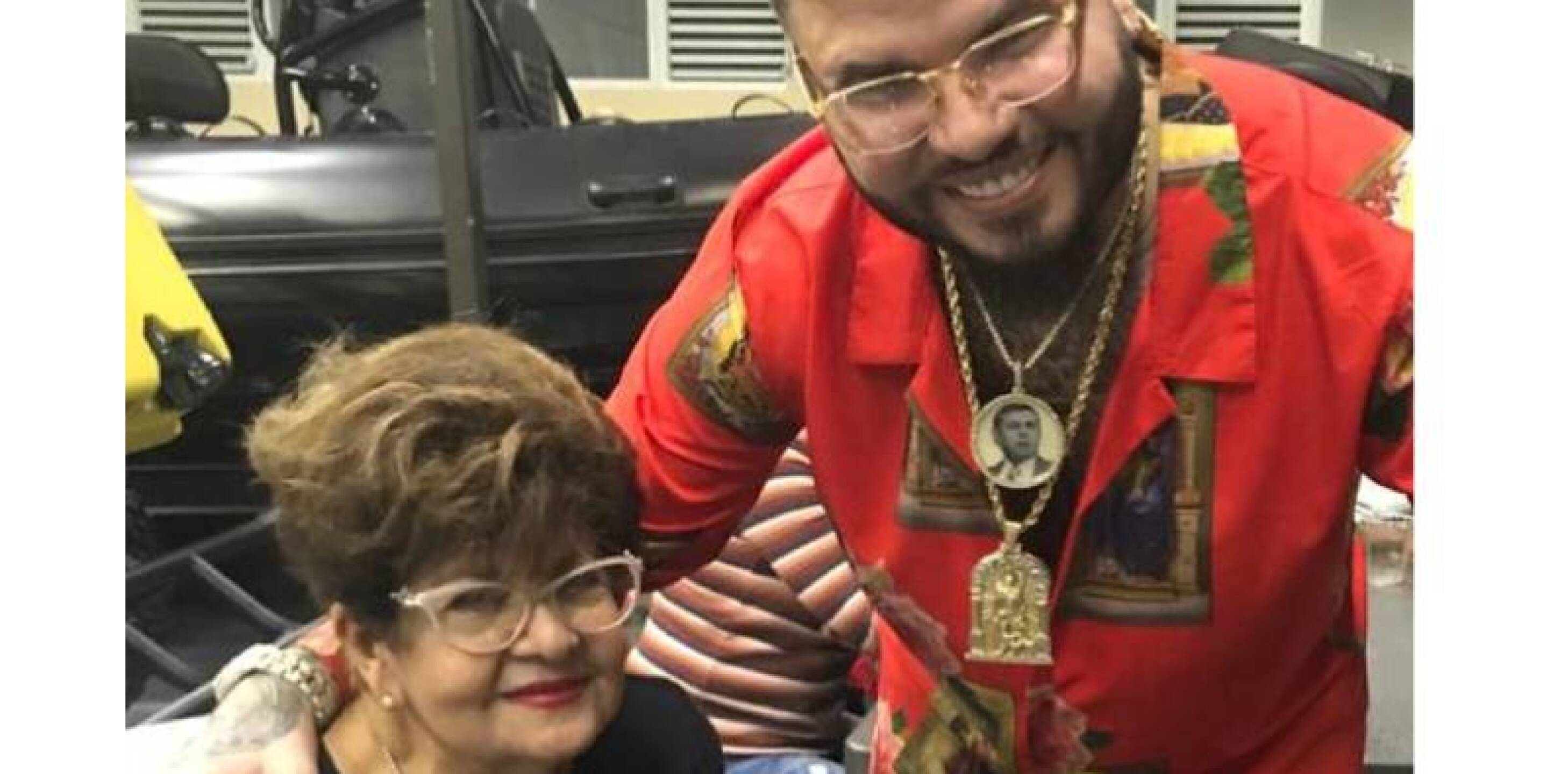 Farruko pierde a su abuela