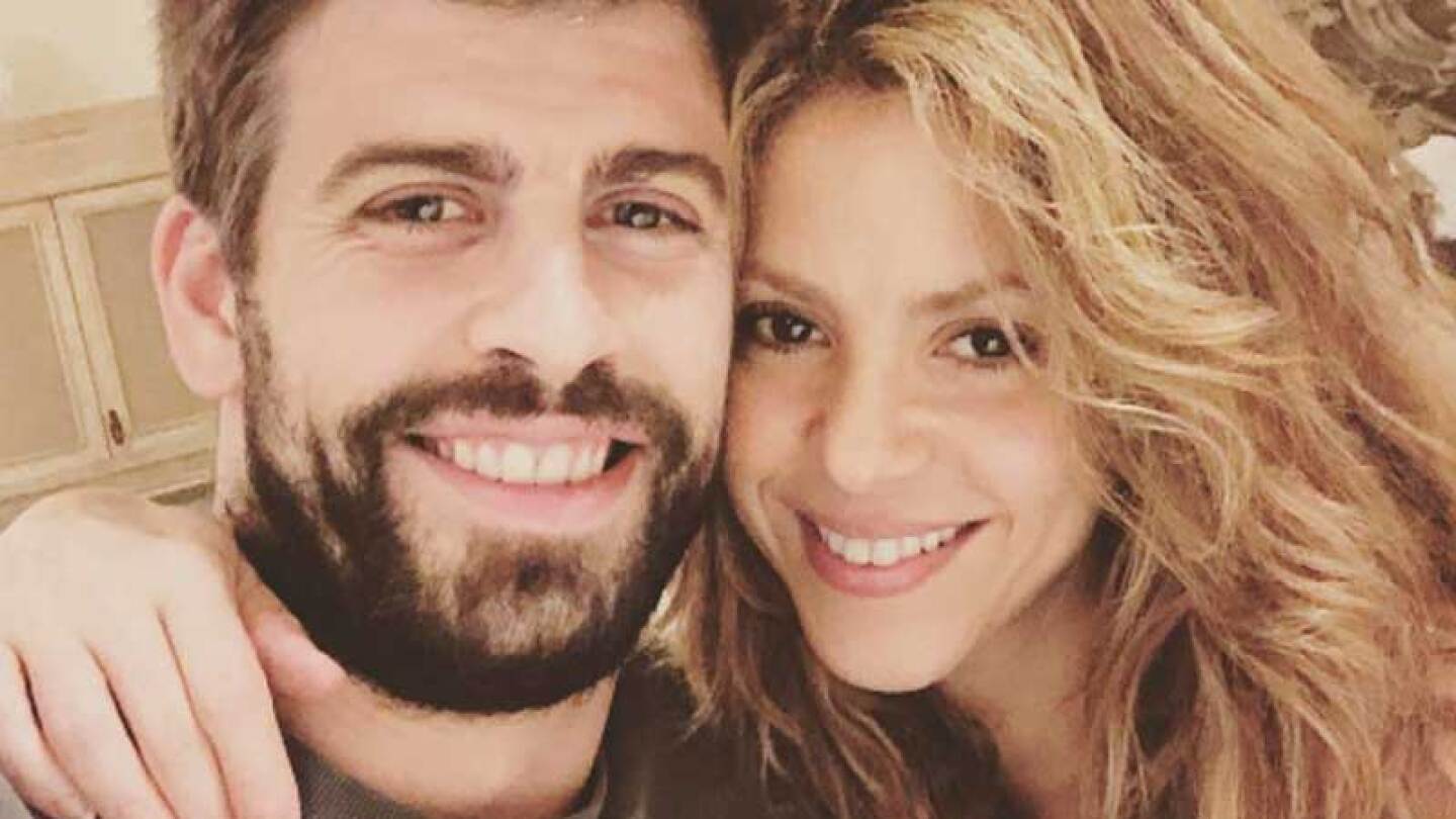 Modelo brasileña advierte a Piqué que tiene videos de él siendo infiel a Shakira