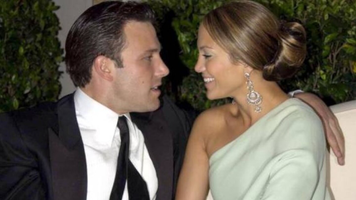 JLo Ben Affleck posan juntos por primera vez