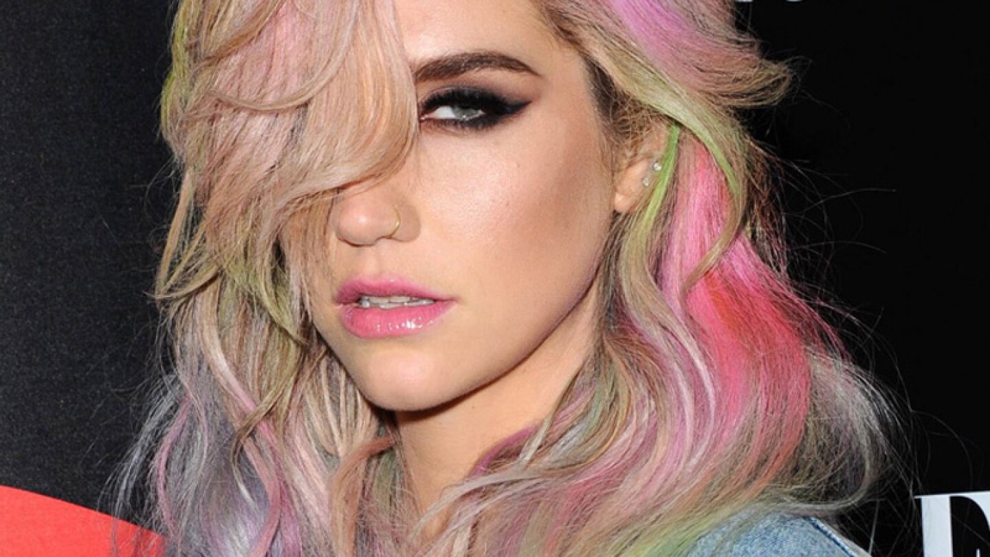 Fans de Kesha la critican por su aumento de peso.