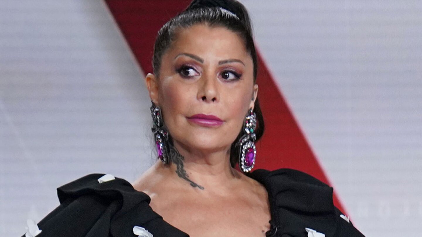 Alejandra Guzmán enojada