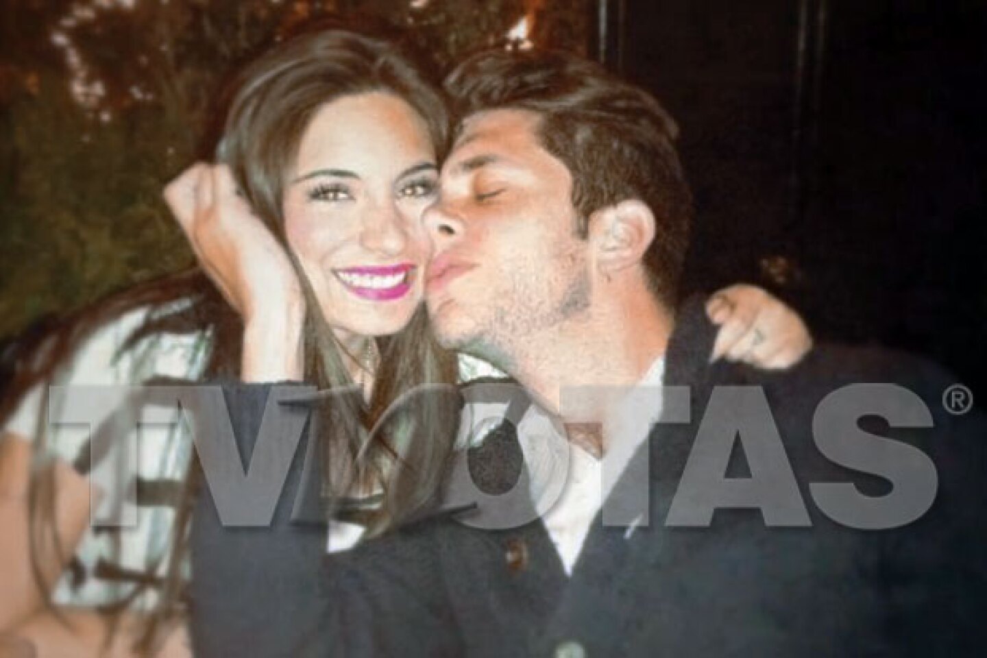 Daniel Krauze está muy enamorado de Ana Brenda.