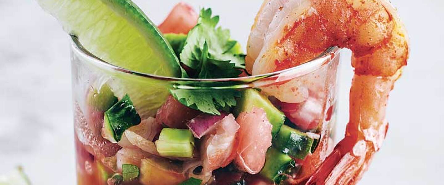 cómo hacer coctel de camarón