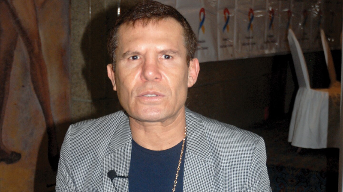 Julio César Chávez.