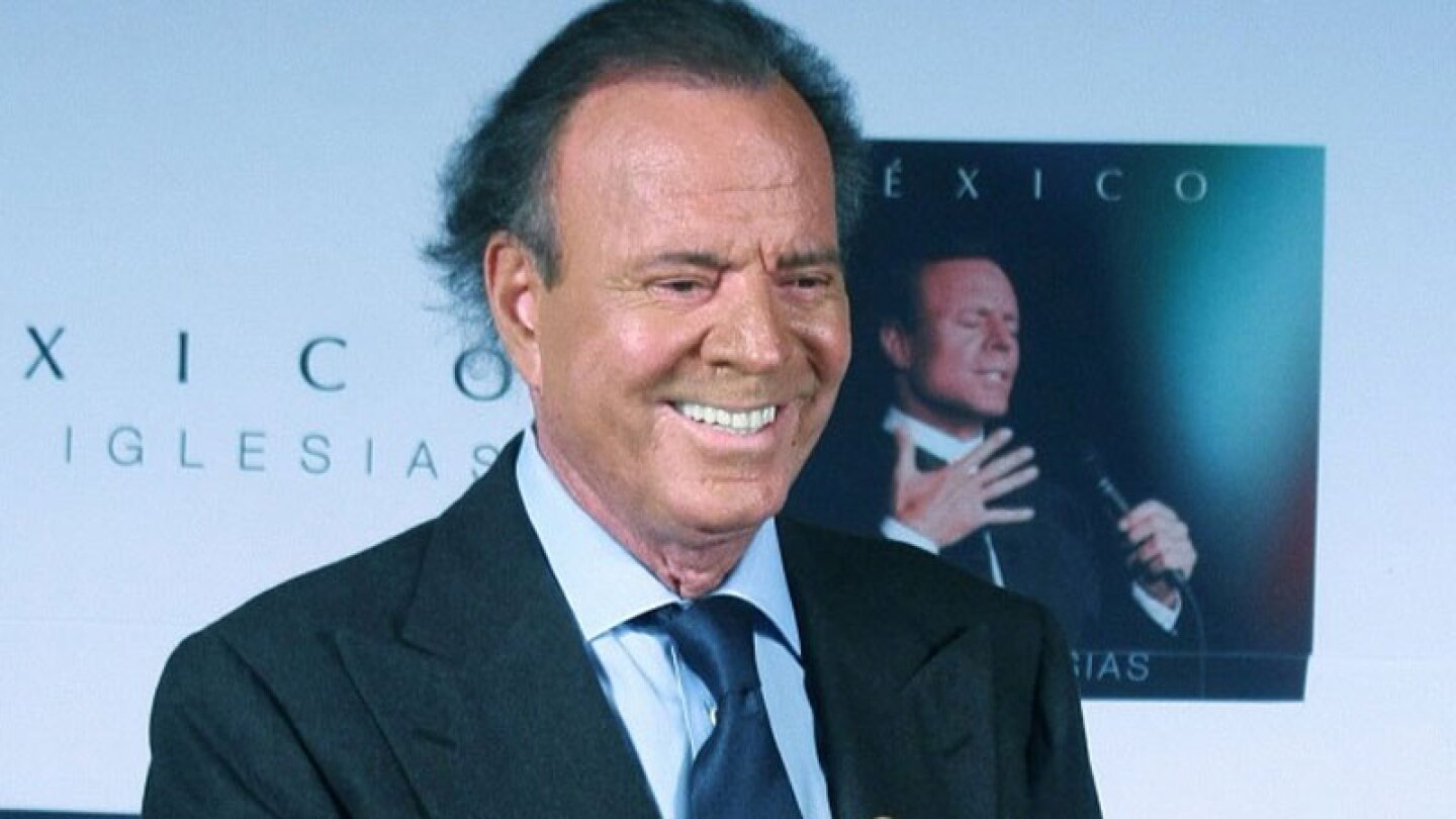 Hijo de Julio Iglesias desea quitarse el apellido