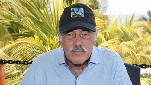 Esposa de Andrés García revela que el actor presenta mejoría y más ánimo