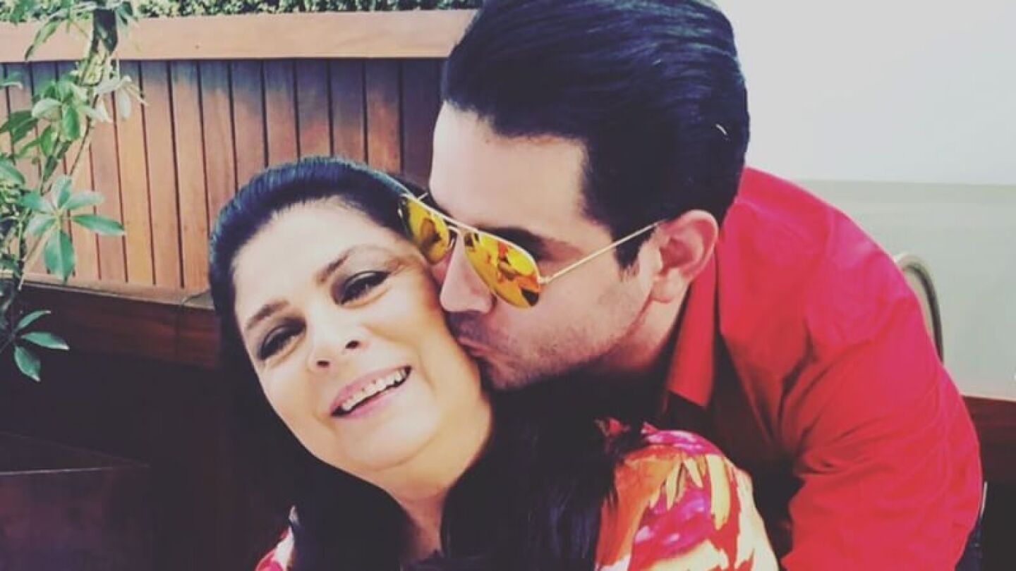 José Eduardo Derbez sorprende a Victoria Ruffo con ostentoso regalo