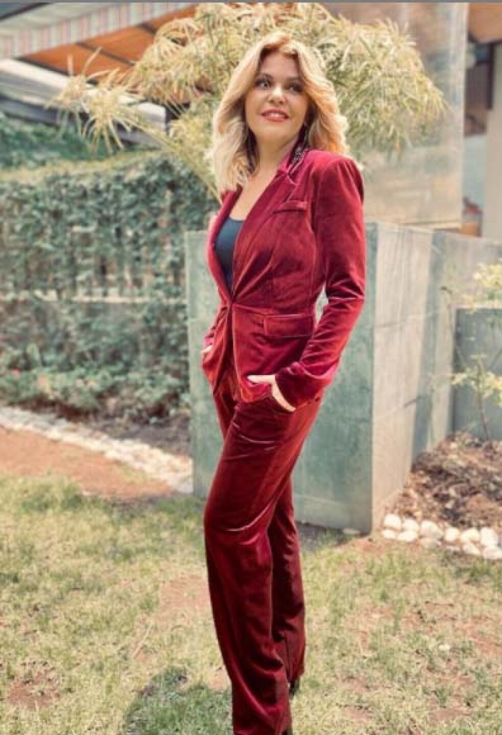 No para de trabajar.