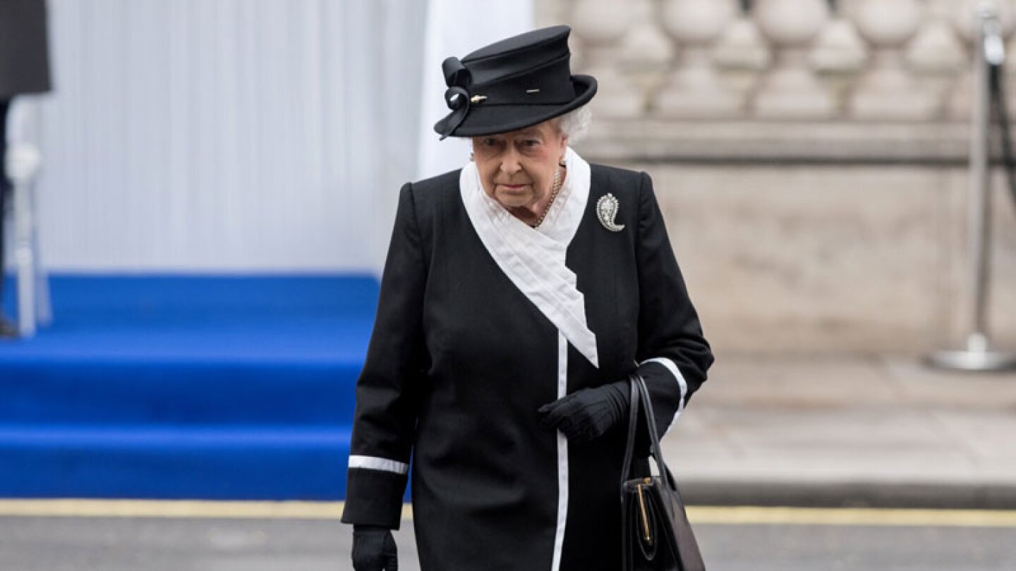 La Casa Real Británica se viste luto a días de la boda