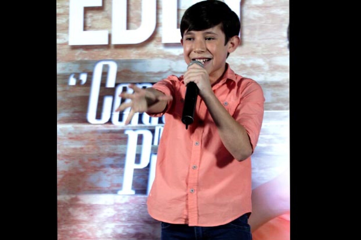 Eddy tiene 13 años de edad.