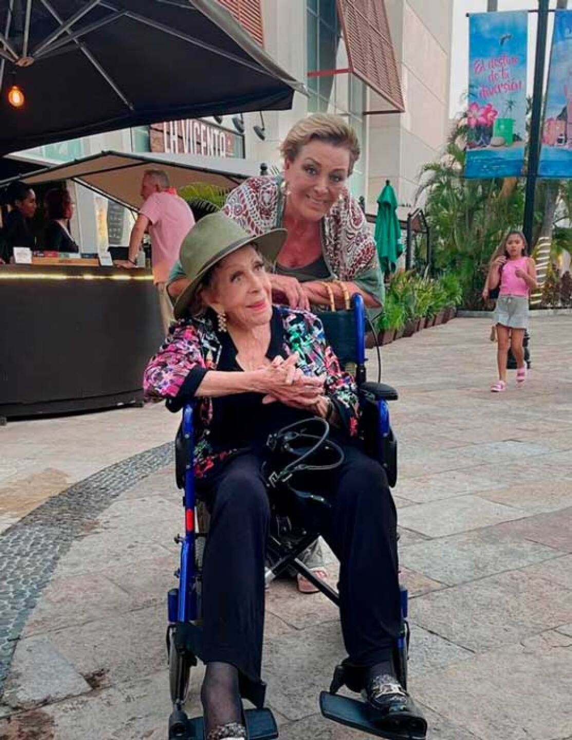 Sylvia Pasquel contó las razones del por qué no le dicen que sus amigos murieron