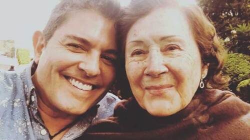 Ernesto Laguardia de luto, fallece su mamá