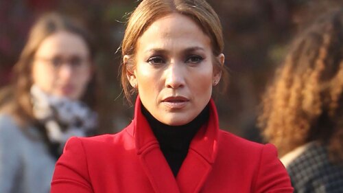 Trasero de JLo se deforma en fotografía